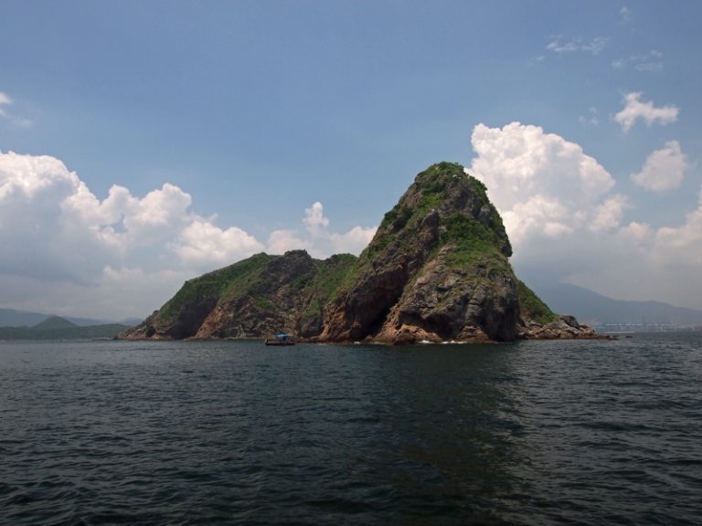 kat o east tip2012Aug19_9045800px